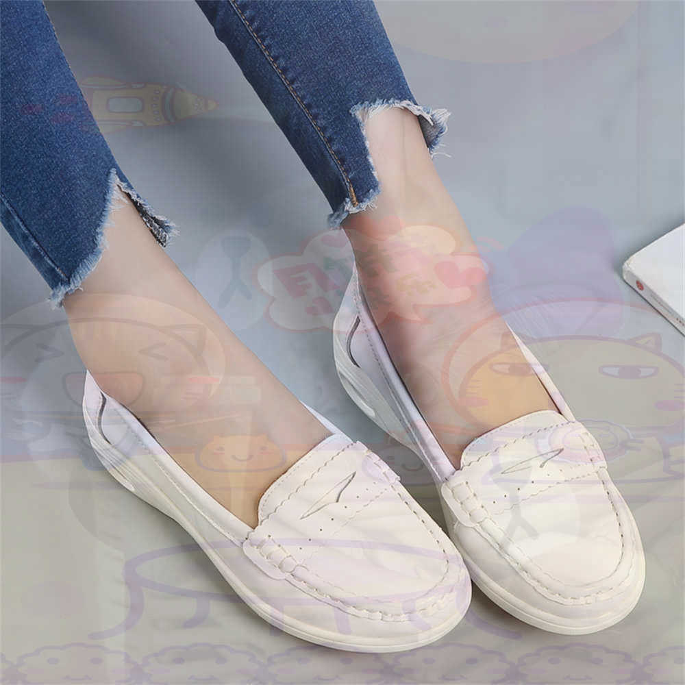 Vintage Fashion Collecting And Wearing Designer Classics - Soft SLIP-ON สตรีขนาดใหญ่รองเท้าเทนนิสสเก็ตบอร์ดสุภาพสตรีรองเท้าผ้าใบแบรนด์หรูกีฬาวิทยาลัย Drop Shipping